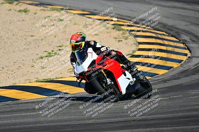 media/Mar-25-2024-Moto Forza (Mon) [[8d4319bd68]]/2-Advanced Group/Session 2 (Turns 9 and 10)/